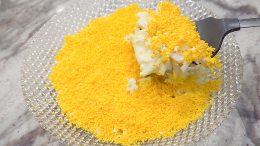 Кальмар с яйцом и луком - рецепт с рачетом калорийности и БЖУ