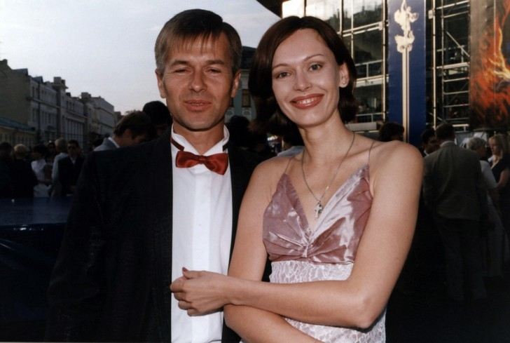 Их брак просуществовал до 2000-го.