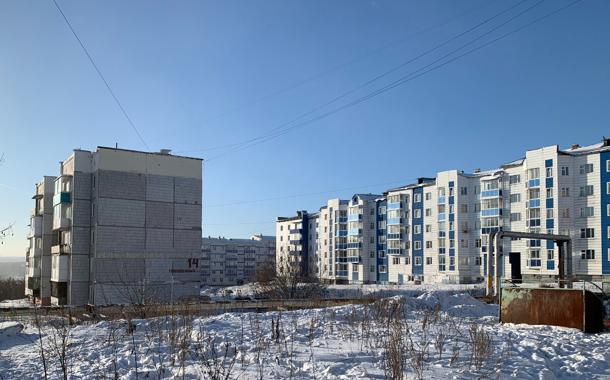 Эти дома когда-то были заброшенной стройкой