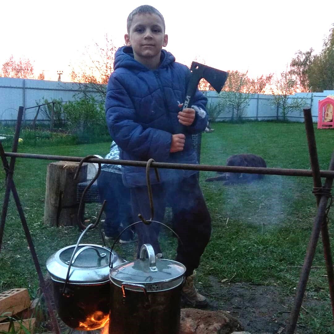 За такое опека сейчас детей бы забрала