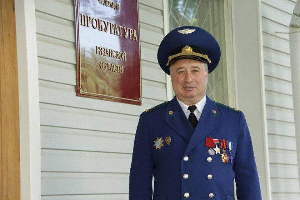     Следователь Дмитрий Плоткин первым в Рязани начинал бороться с бандитами и возглавил следственную группу