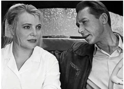 кадр из фильма " Три тополя на Плющихе" 1967г.