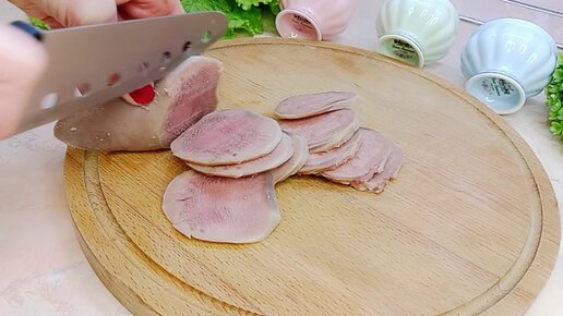 Заменила в салате говядину на другой продукт - получилось намного вкуснее (идеальное сочетание и нежный вкус)