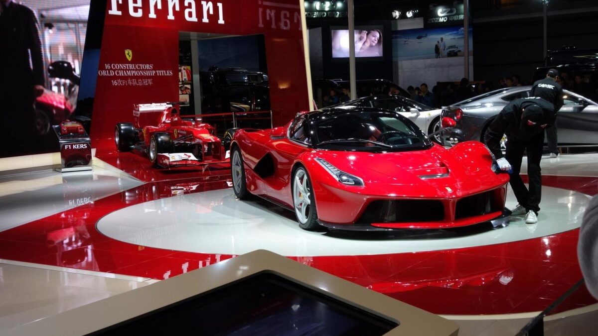 ferrarichat.com📷
