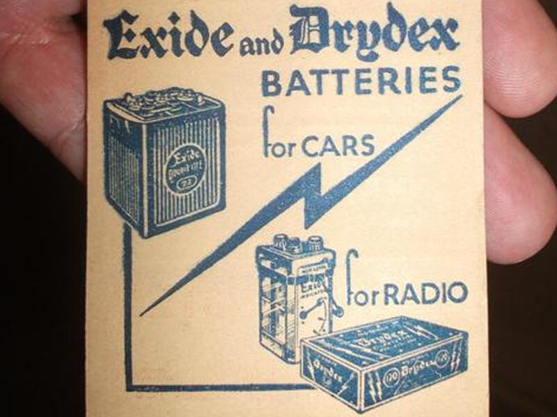 Английская реклама аккумуляторов для автомобилей и радио, которую выпускали в 1930-е.