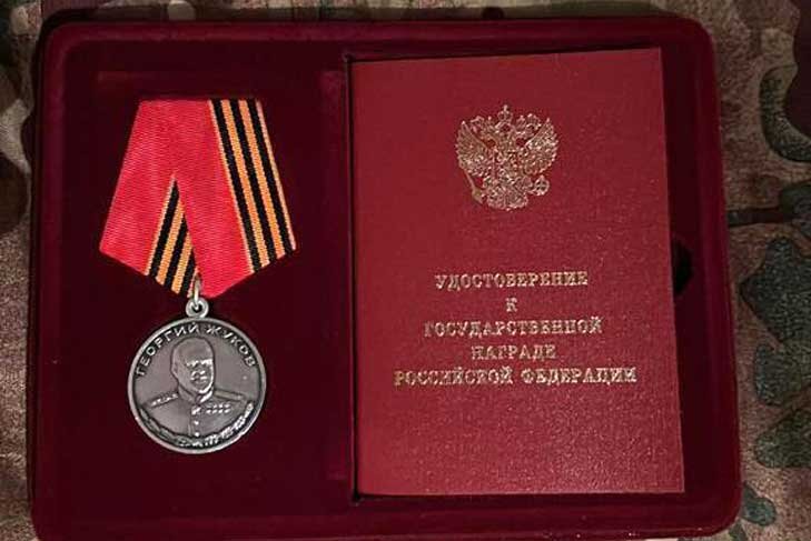 За мужество и отвагу в ходе СВО Виктор получил медаль Жукова. © Фото VN.ru.📷
