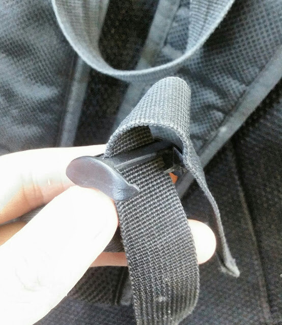 Отломилась одна из перемычек.