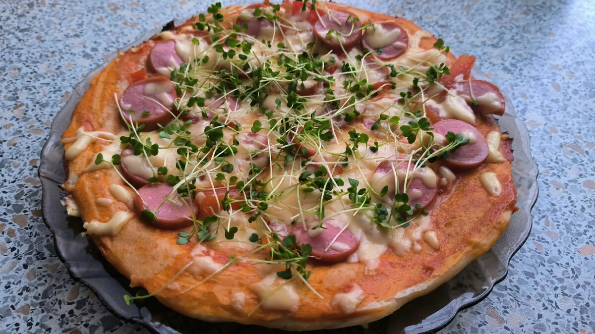 Рецепт пиццы на сковороде без майонеза