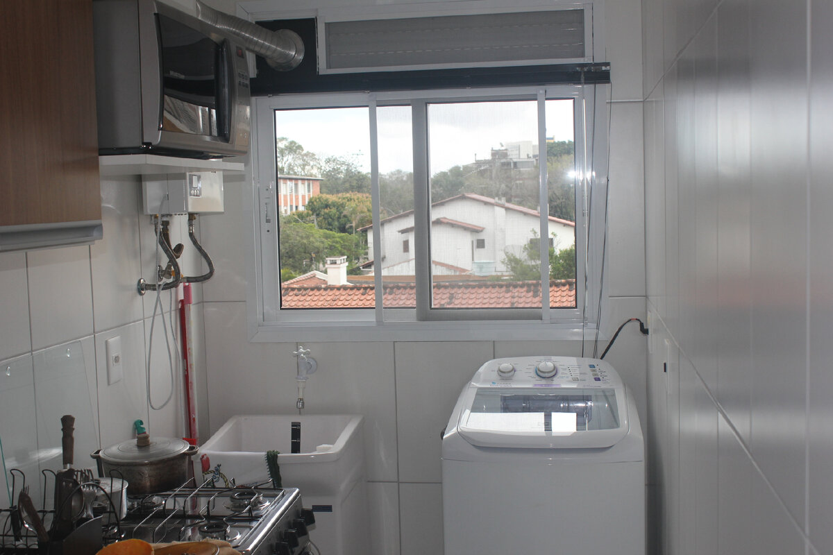 Газовая плита и колонка