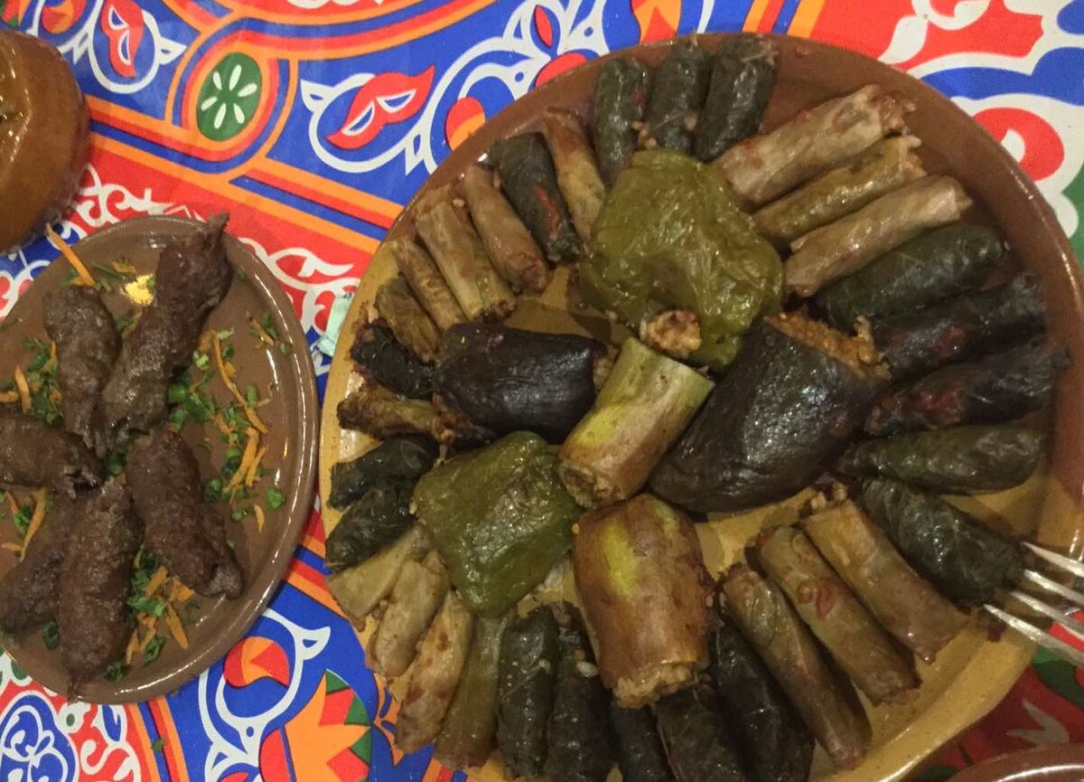 Кофта и махши - национальная египетская еда. 