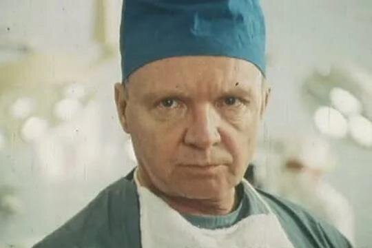 Сильная, эмоциональная драма, держит в напряжении до последнего.