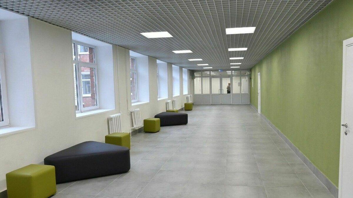     В ижевской школе №88 завершили ремонтные работы. Госдолг Удмуртии увеличился еще на 3,2 млрд рублей. Глава Ижевска проверил, как очищают от снега улицы города. Udm-info подводит информационные итоги среды, 15 февраля.