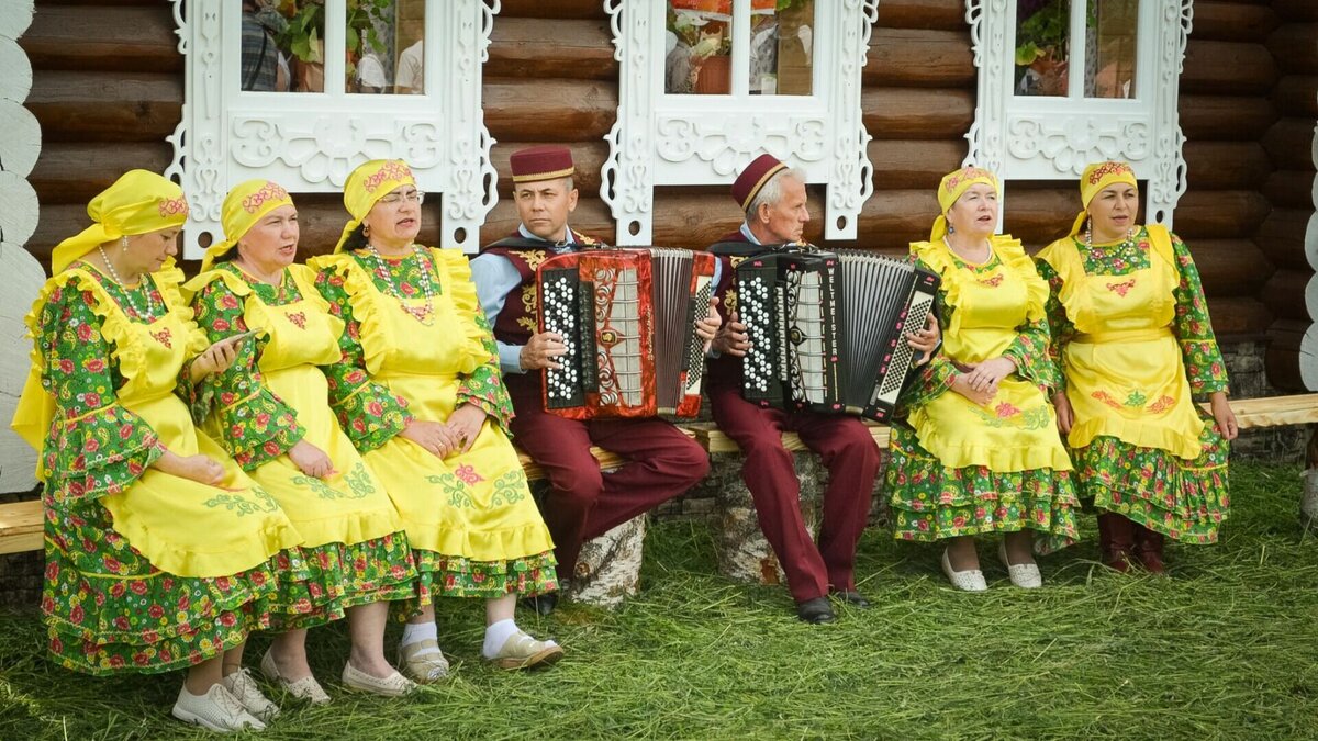     В год национальных культур и традиций в республике проведут конкурс среди муниципальных образований. Район-победитель получит грант в размере 3 млн рублей. Об этом сообщила министр культуры Татарстана Ирада Аюпова.