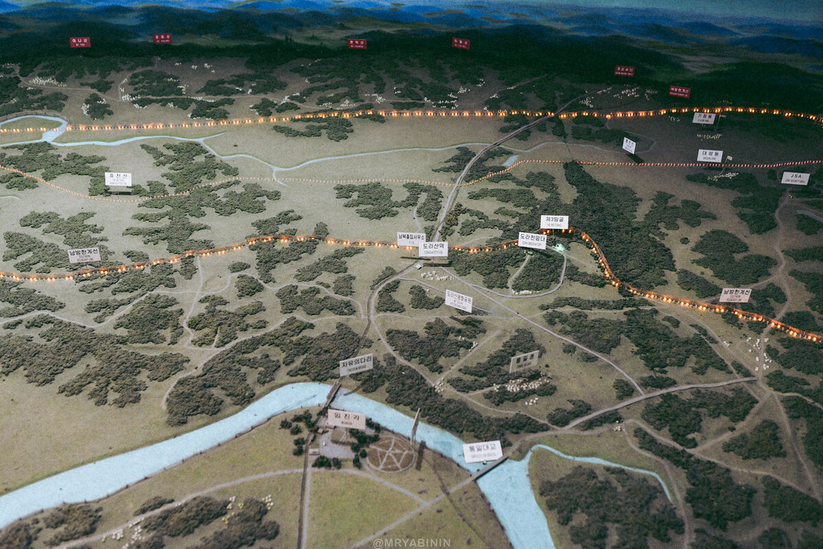 Как работает пропаганда и почему белое надо называть черным ...