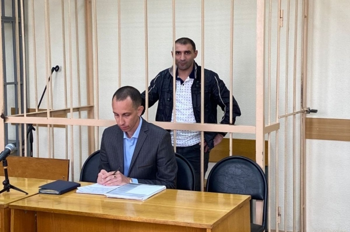   Изрезавшего волжанку Аркадия Григоряна оставили под стражей на полгода