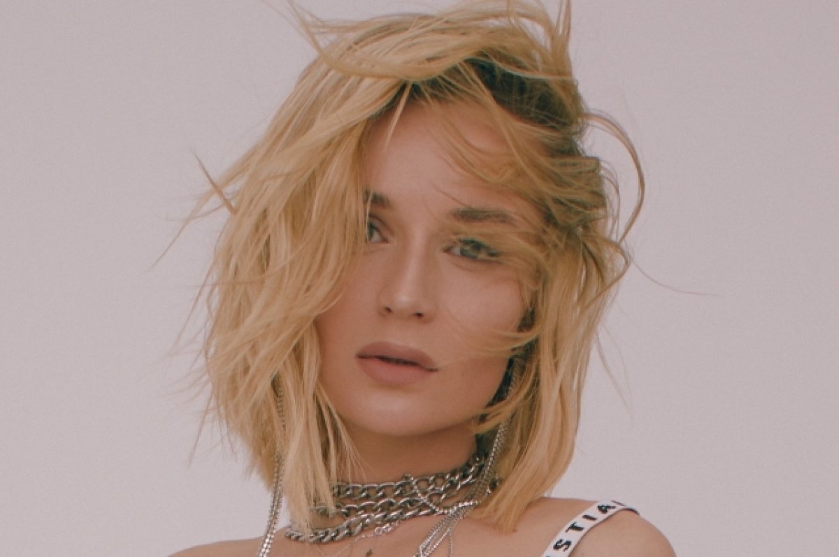    Полина Гагарина