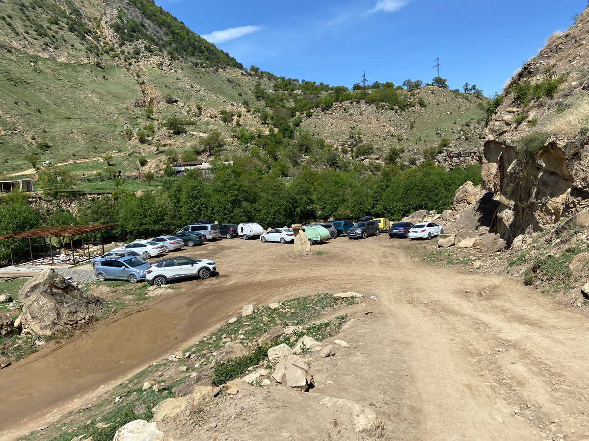 Так выглядит зона парковки, с нас деньги ни кто не брал