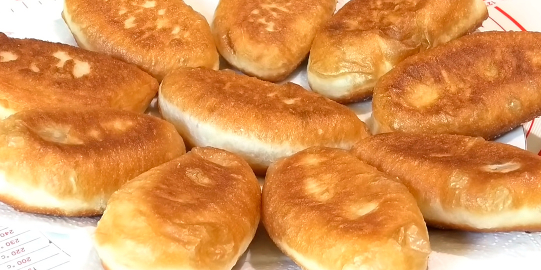 Жареные пирожки с повидлом из дрожжевого теста по ГОСТу. Вот почему пирожки в советских буфетах были такими вкусными!