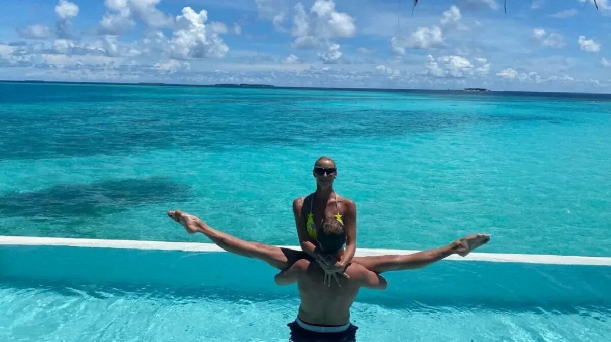 Анастасия Волочкова с бойфрендом. Фото: Instagram* принадлежит Meta, которая признана экстремистской и запрещена в РФ