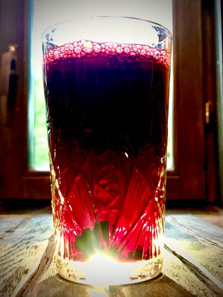 Стакан с компотом 