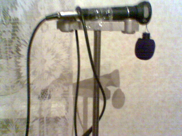 Микрофон чтоб высказать свое мнение.