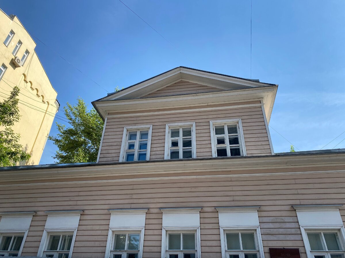 Малая Молчановка .2