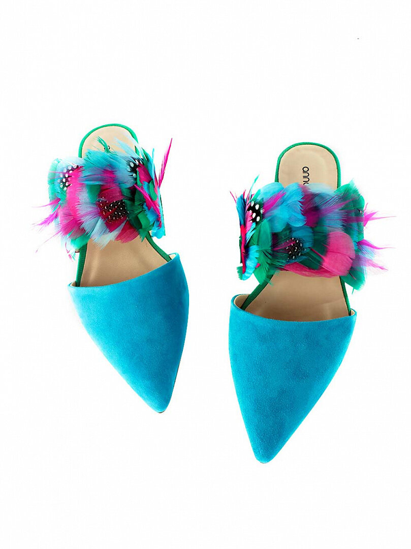      Бабуши. Женская обувь.        Источник: fashionzone.by