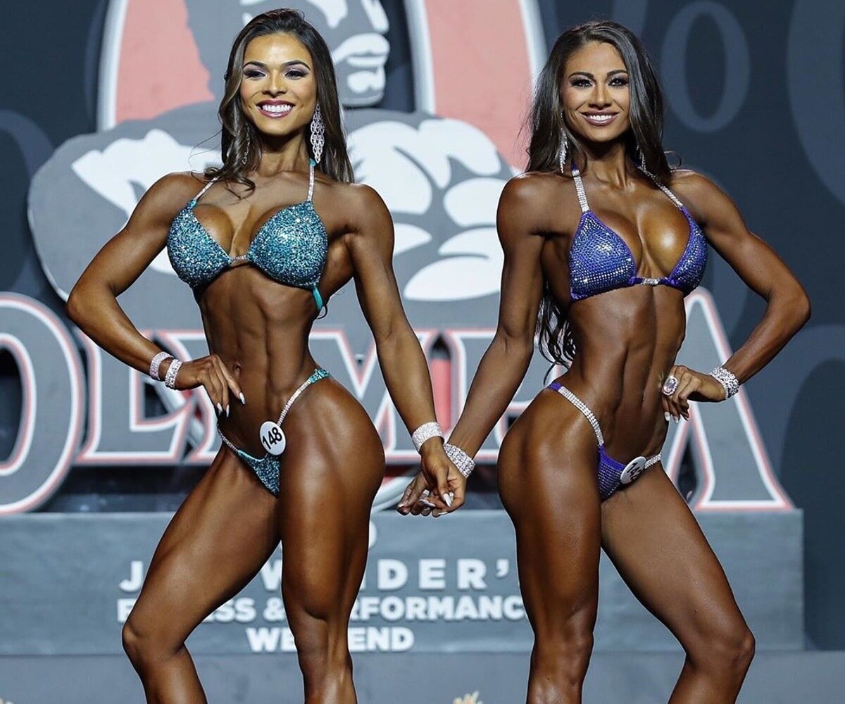 "Олимпия", категория "бикини"