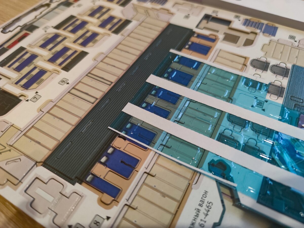 Вырубка шикарная! Детали выдавливаются без проблем