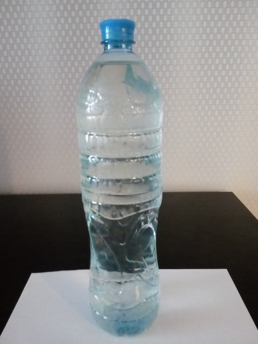 пластиковая бутылка 1,5 литра