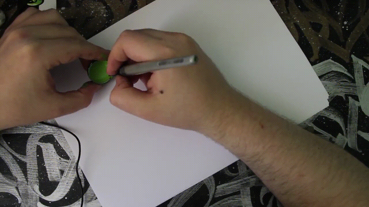 Видео взято с YouTube канала Corabook