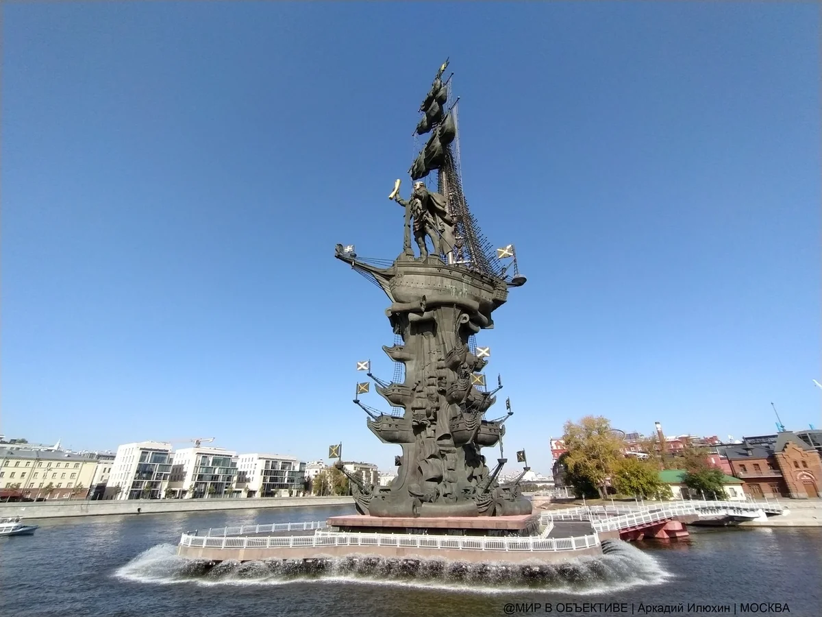 Памятник церетели. Памятник Петру 1 в Москве Церетели. Зураб Церетели памятник Петру 1. Памятник Петру i в Москве (в ознаменование 300- летия российского флота). Памятник в ознаменование 300-летия российского флота