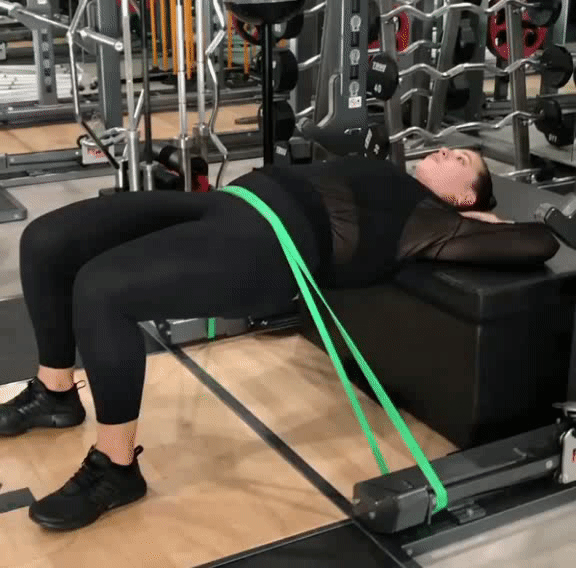 Источник: https://www.instagram.com/ashleygraham/
