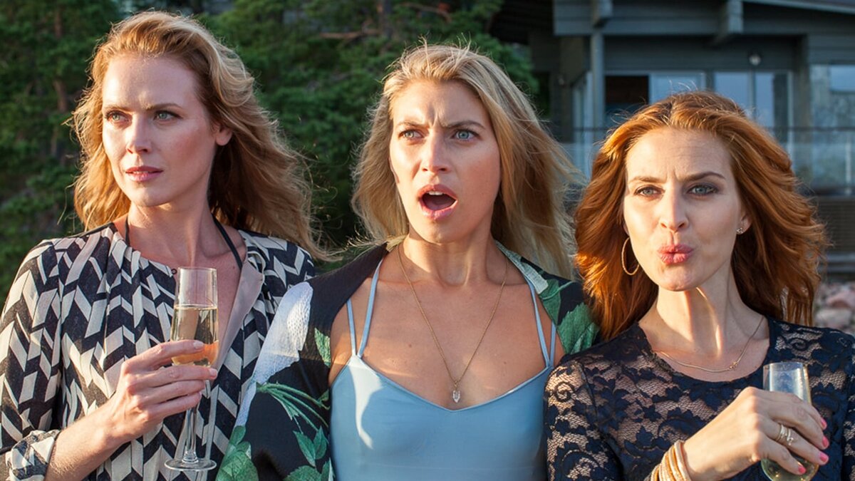 Кадр из сериала "Черные вдовы", 2016 г.