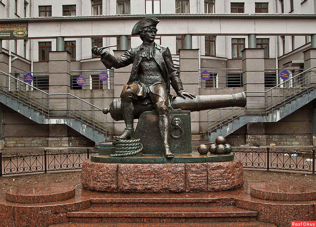 Памятник Василию Корчмину в Санкт-Петербурге. Памятник Василию Корчмину.