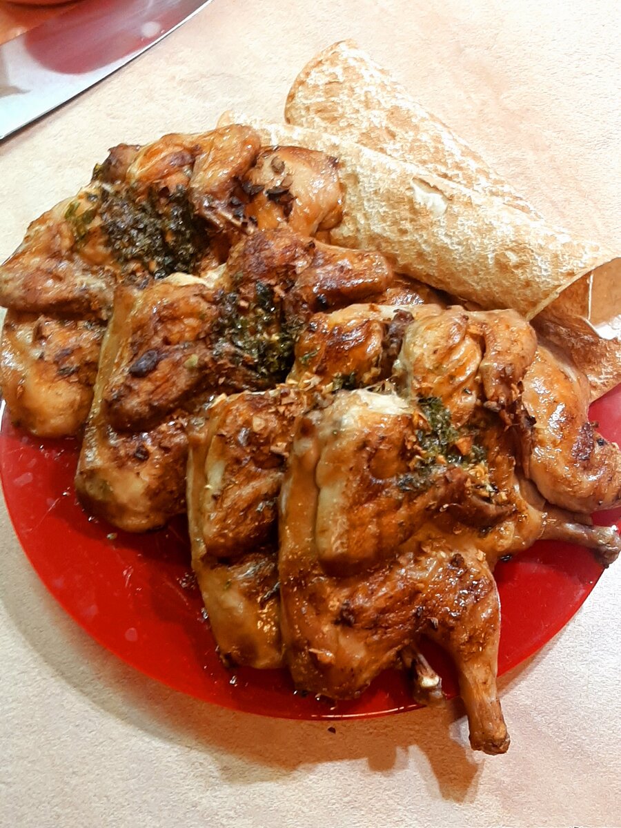 Цыплята корнишоны. Кушали с мужем два дня...