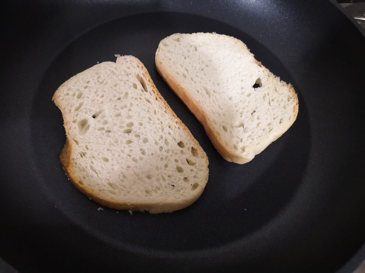 Жарю гренки