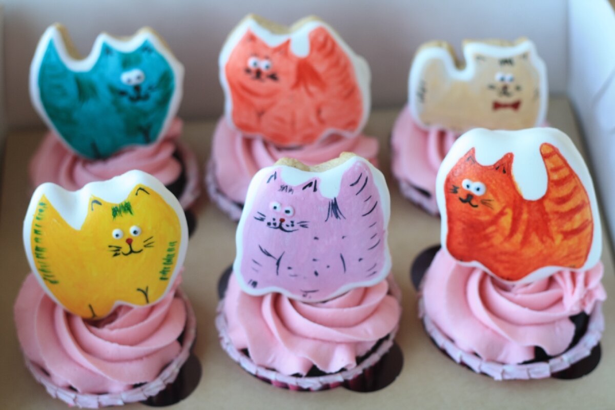 Пряники могут стать украшением не только для тортов