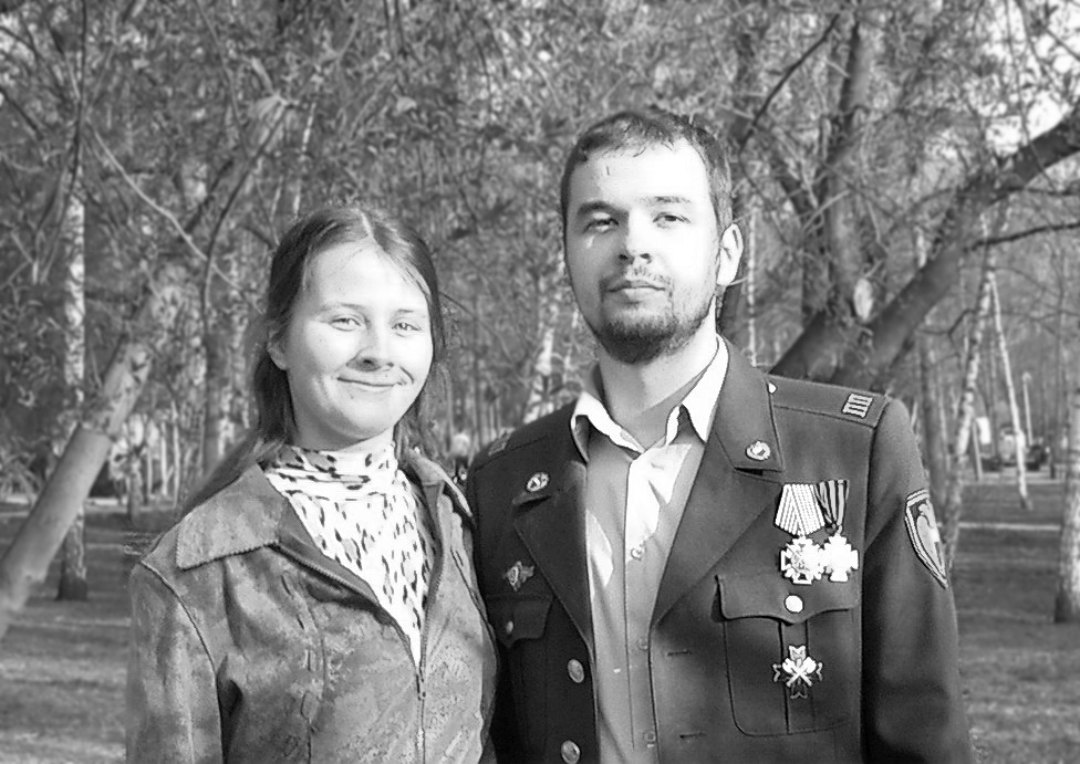 В День Президентского Полка – где Алексей служил в армии.