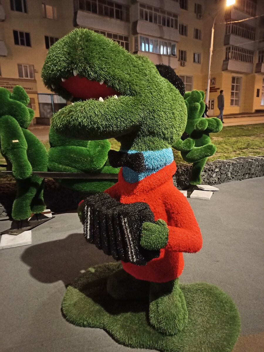 Крокодил Гена. Чебоксары. Фото автора канала Звон небес