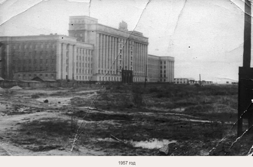 Совета спб. Ленинград дом советов Московского района. Дом советов Ленинград 1939. Дом советов Санкт-Петербург в годы войны. Дом советов СПБ 1939.