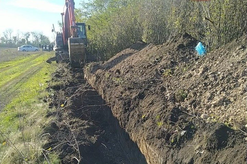     Нижегородские шефы профинансировали укладку нового водовода длиной в 3,5 километра. Фото: Телекомпания ТВ-Сфера г.Харцызск