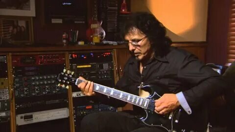 Работа в студии.