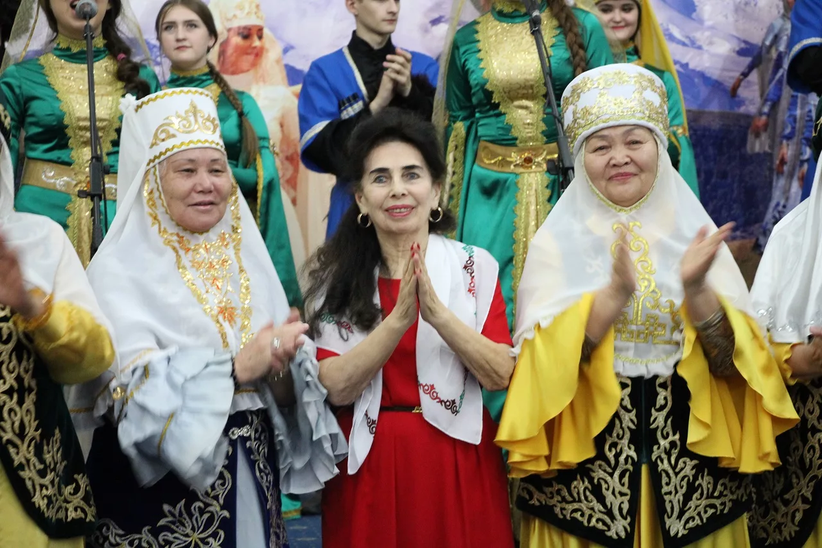 Народ в казахстане