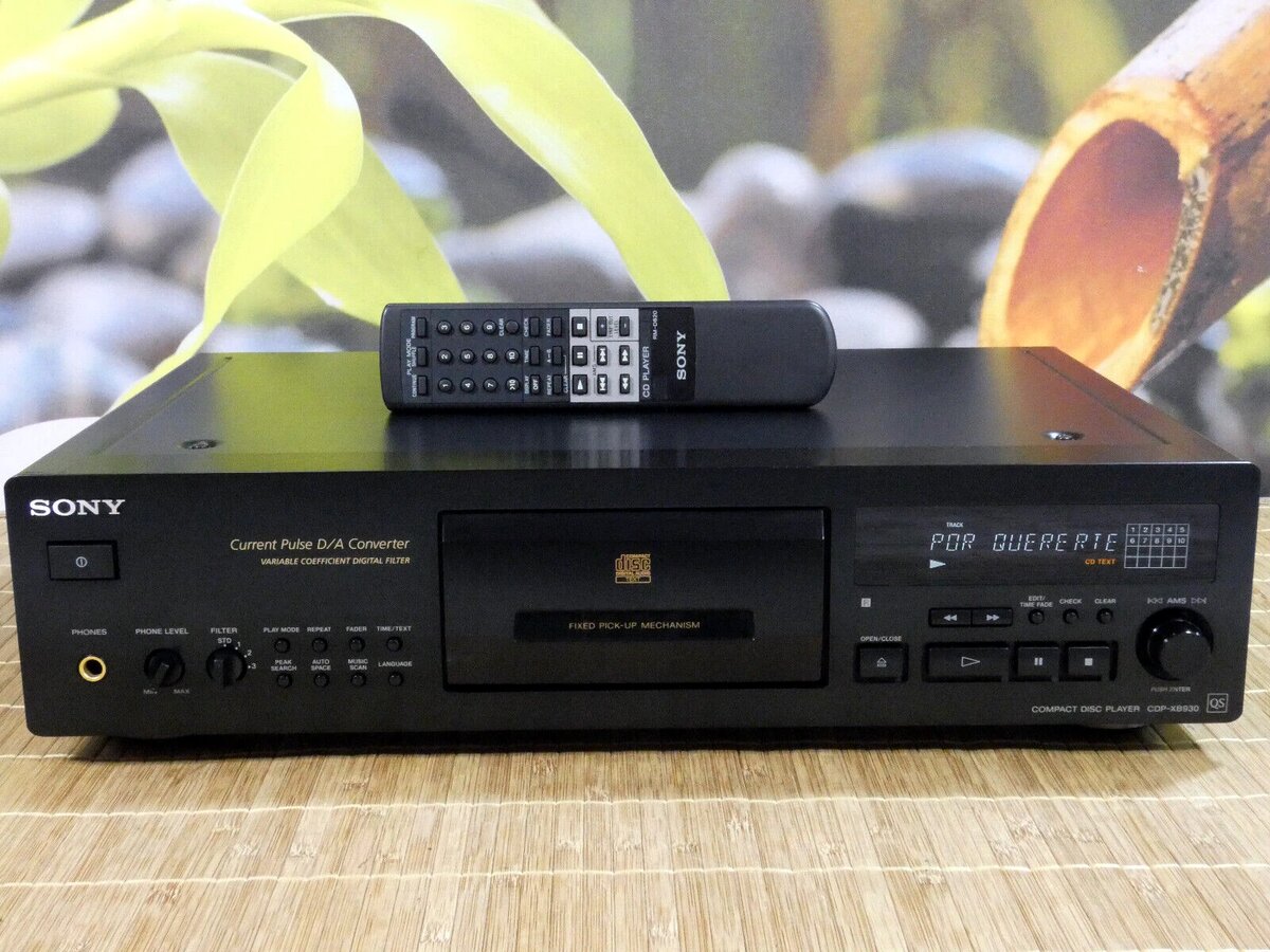 SONY CDP-XB 930 QS CD проигрыватель