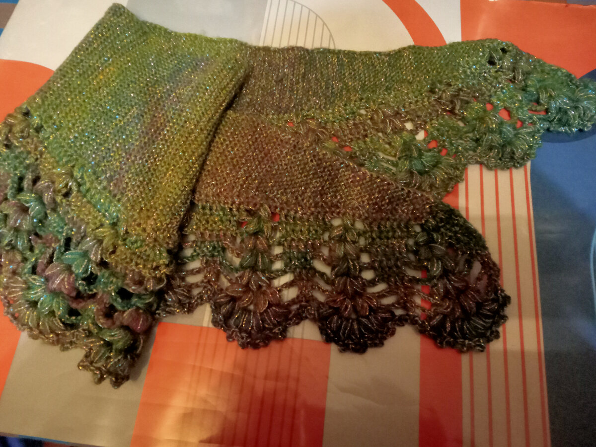 Бактус длина 2 м.