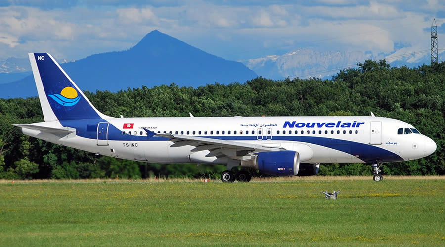 Тунисская авиакомпания Nouvelair. Nouvelair Tunisie самолеты. A320 тунисские авиалинии. Самолет а320 Нувелэйр.