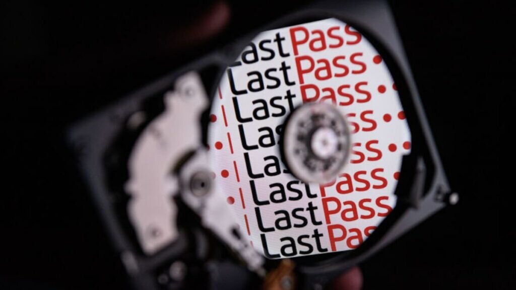      Какую информацию хакеры украли из LastPass?