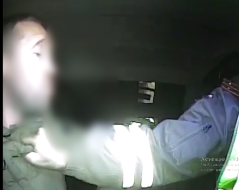    В Шарлыке пьяный виновник аварии напал с кулаками на сотрудника ДПС Белов Михаил Александрович