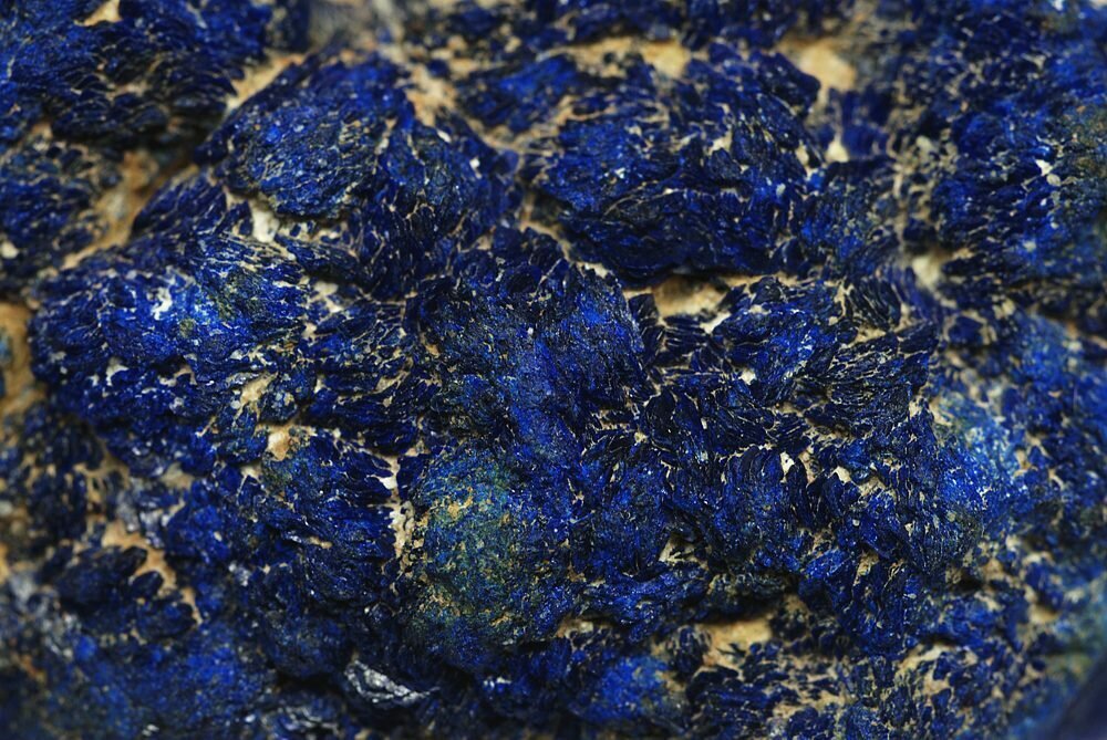 Лазурит. Фото из свободного доступа.